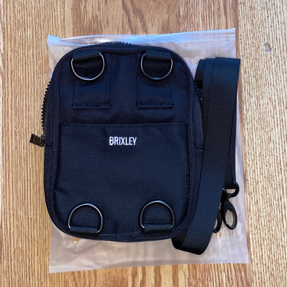 Brixley Versatile Crossbody Sling - Jet Black